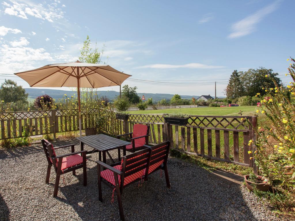 Cozy Apartment In Stoumont With Private Terrace Exterior foto